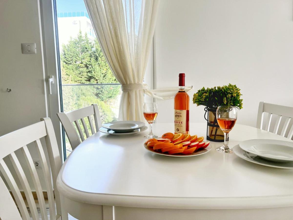 Yourhome Beach First Line Добра-Вода Экстерьер фото
