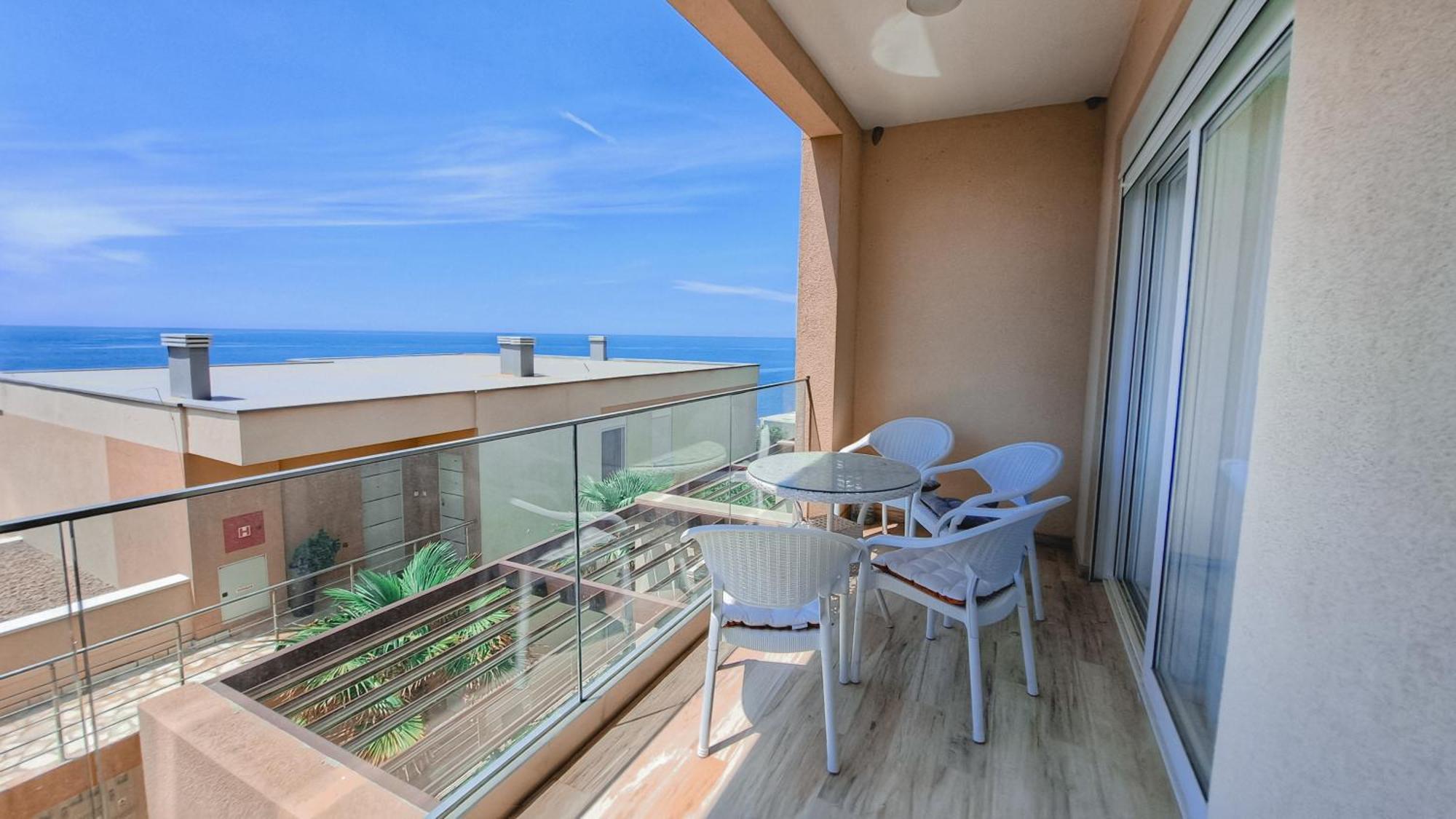 Yourhome Beach First Line Добра-Вода Экстерьер фото